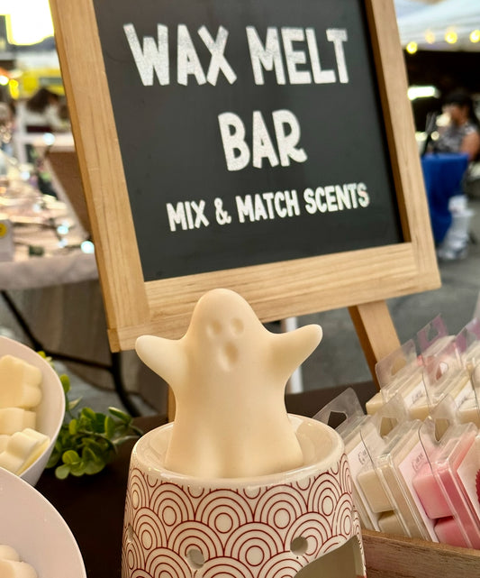 Ghost Wax Melt Decor 4.5 oz (Pumpkin + Chai)